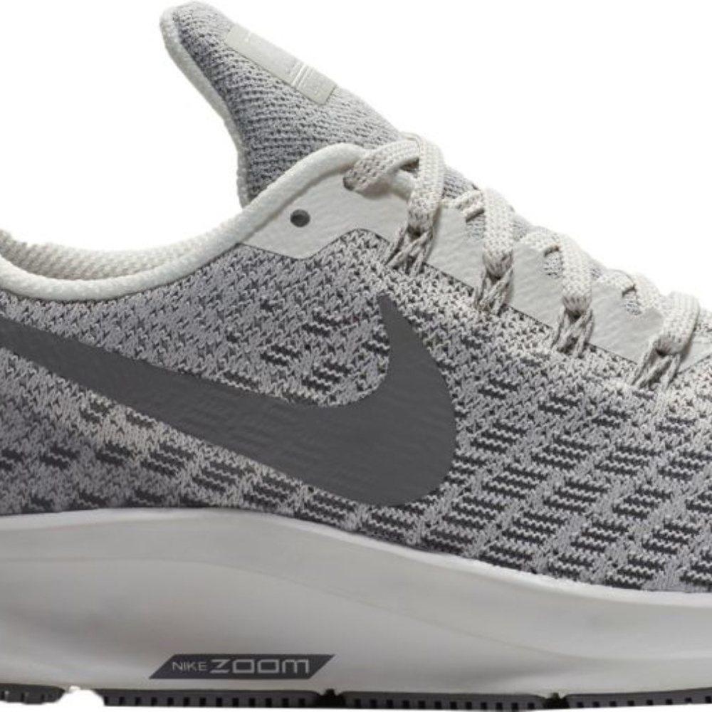 Nike Men's Air Zoom Pegasus 35 Running Shoes 8.5